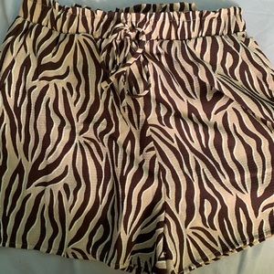 Pattern High Waisted Short